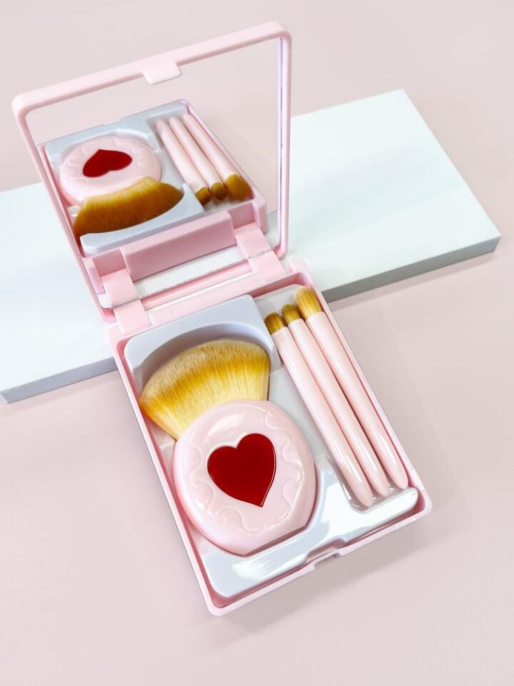 Imagen de CAJA DE PINCELES P/MAQUILLAJE