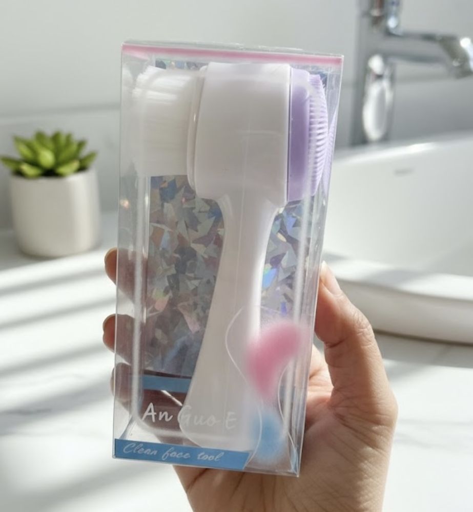 Imagen de CEPILLITO FACIAL +SILICONA ANGUOER AGE-0151