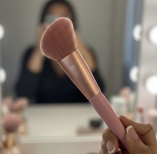 Imagen de BROCHA P/MAQUILLAJE AGE-370